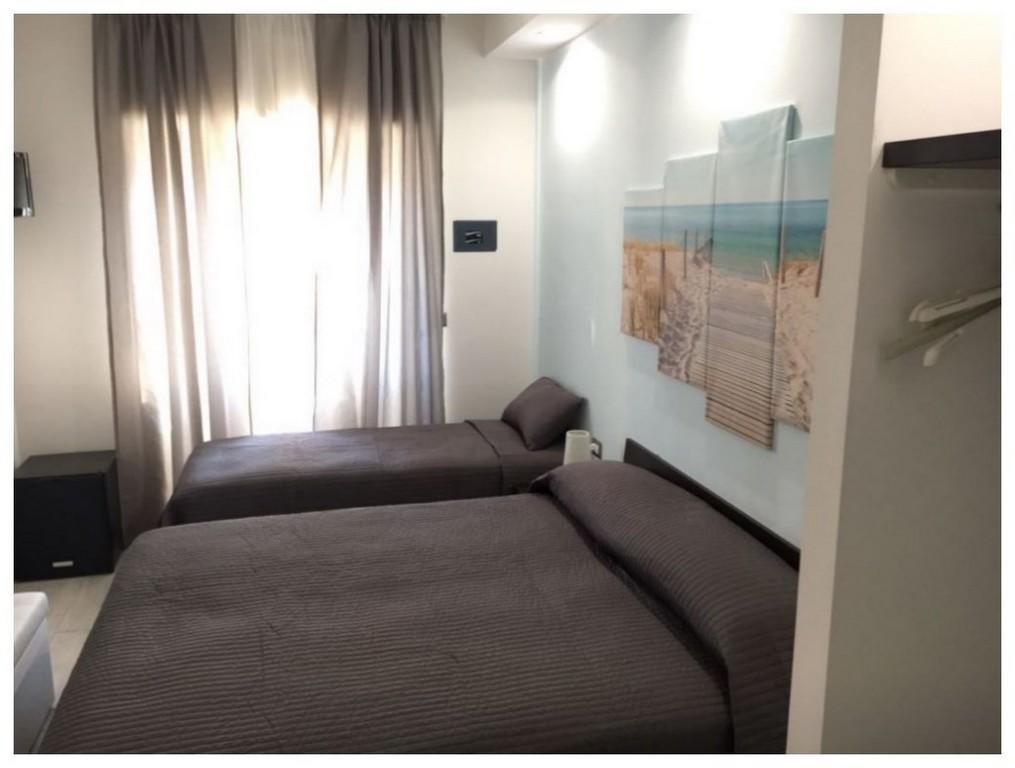 Rooms La Perla Del Mare 玛格丽塔萨沃亚 外观 照片